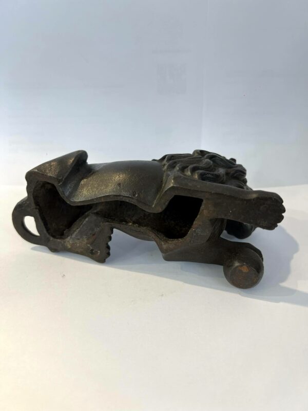 Sculpture- presse papier en fonte de fer - Lion – Image 8