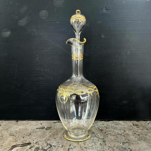 Carafe à vin en cristal de Baccarat modèle “Byzantine doré “ – Image 4