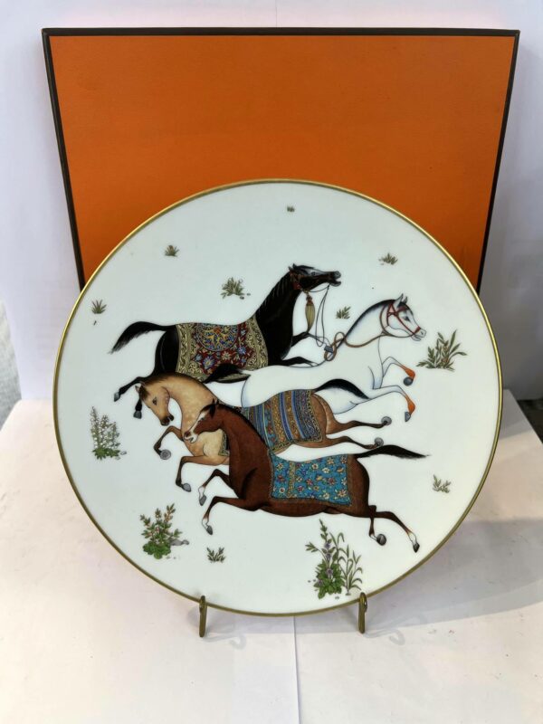 HERMÈS Paris - Plat/Assiette collection “Cheval d’Orient” – Image 4
