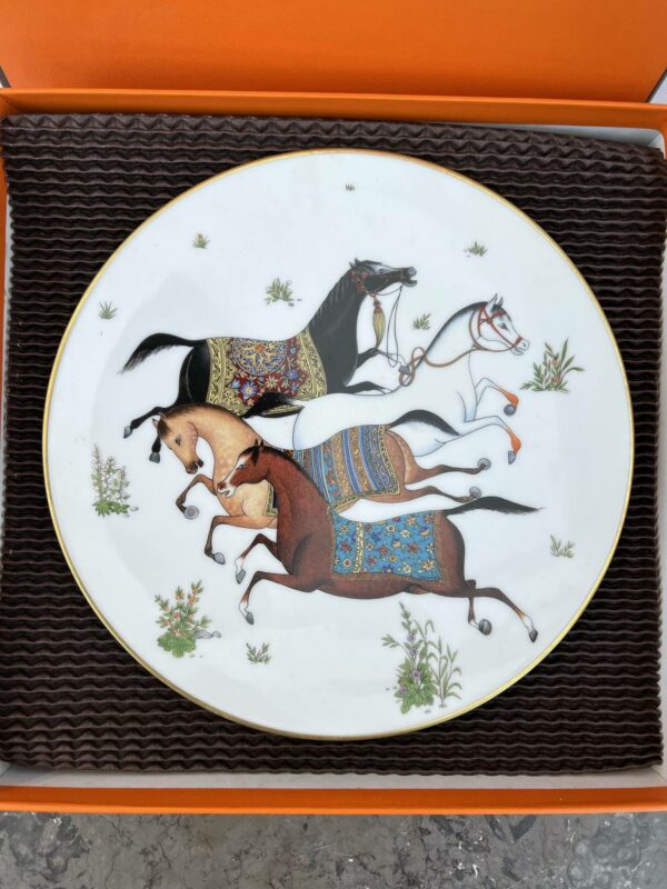 HERMÈS Paris - Plat/Assiette collection “Cheval d’Orient” – Image 9