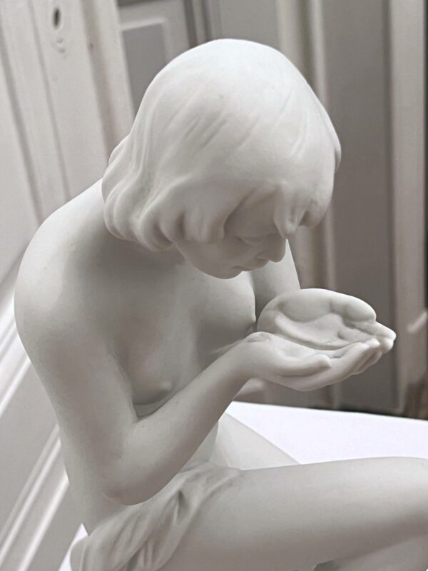 Kurt STEINER biscuit de porcelaine « Jeune femme agenouillée » – Image 7