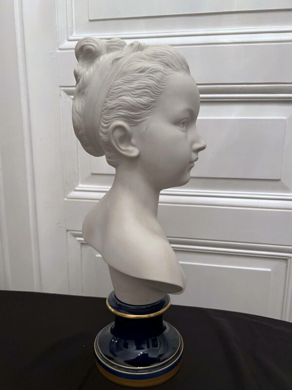 Buste de Louise Brongnard biscuit de porcelaine D’après Jean-Antoine HOUDON – Image 5