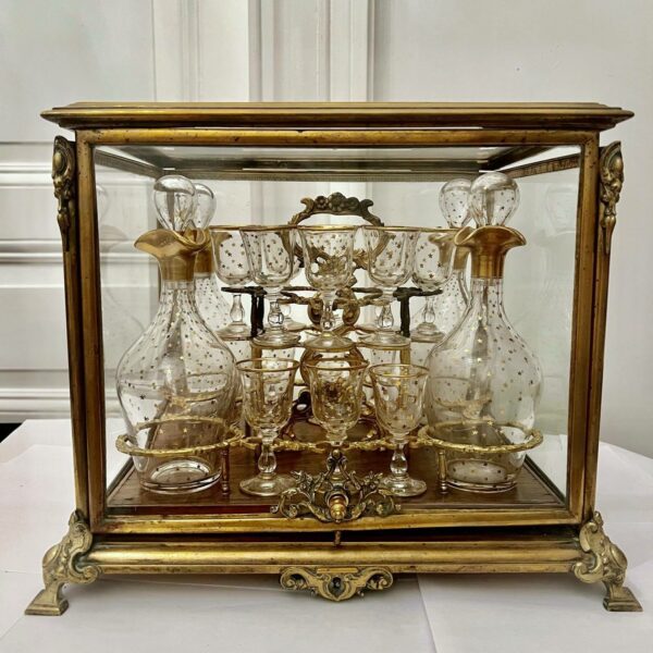 Cave à liqueur « cage » en bronze doré et cristal. – Image 2