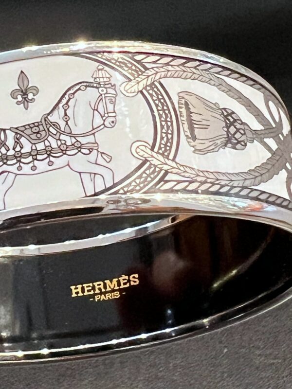 Hermès bracelet jonc large à décor « Grand Apparat » – Image 5
