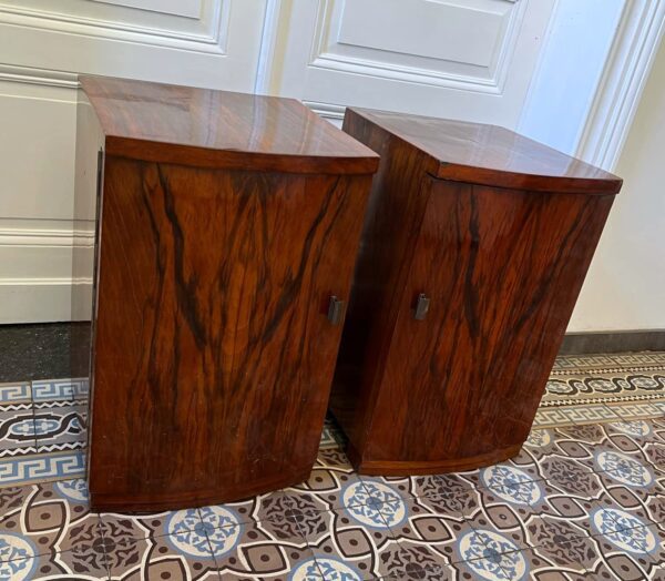 Paire de meubles Art Déco en loupe de noyer poli – Image 2