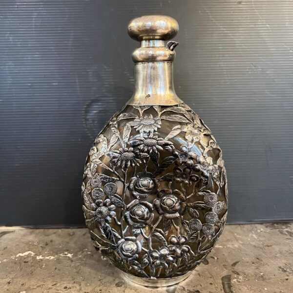 Chine carafe en verre monture en argent