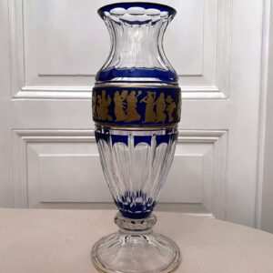 Val Saint Lambert - Vase cristal clair doublé bleu cobalt « Danse de Flore »