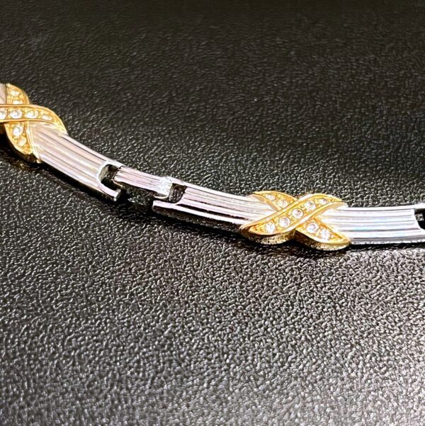 Christian DIOR Collier ras de cou en métal acier argenté et doré – Image 4