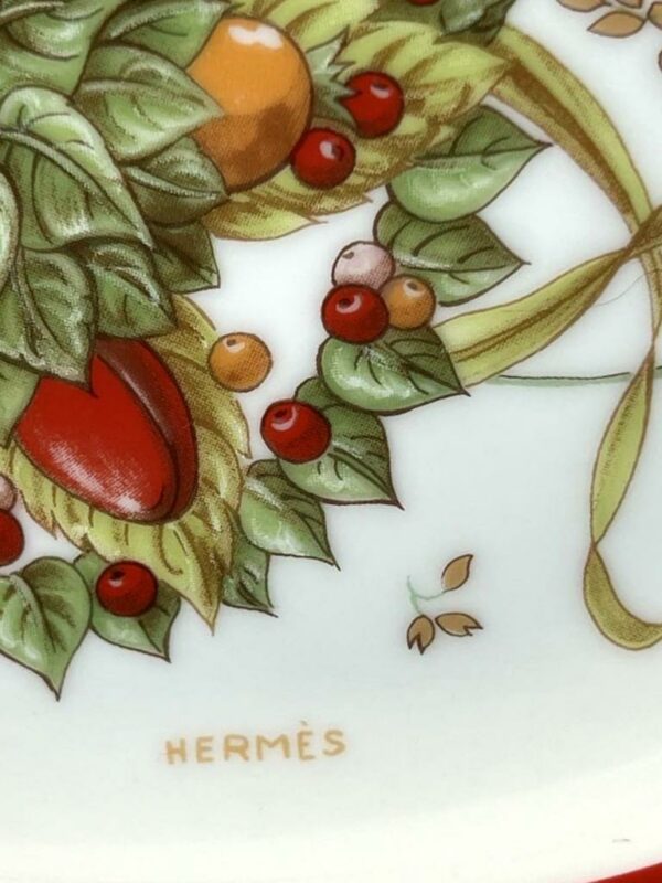 Hermès plat ovale  porcelaine décor «  Le jardin de Pythagore » – Image 2