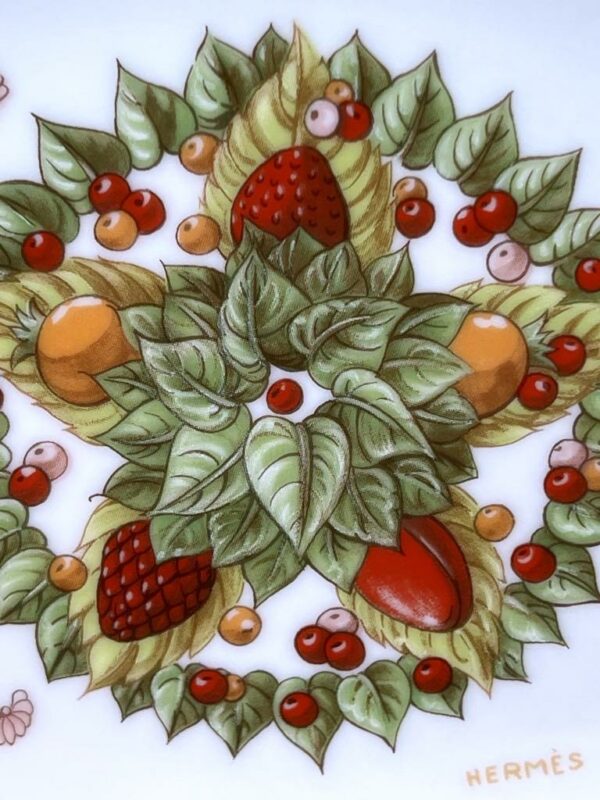 Hermès plat ovale  porcelaine décor «  Le jardin de Pythagore » – Image 3
