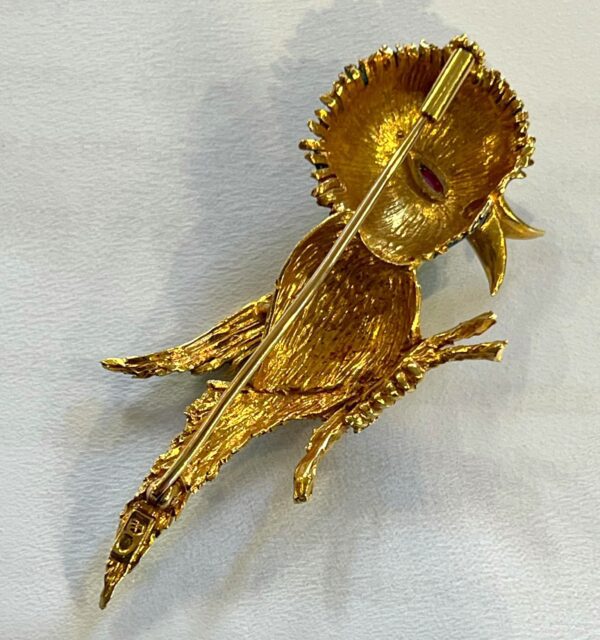 Broche or jaune 18K figurant un oiseau branché – Image 6