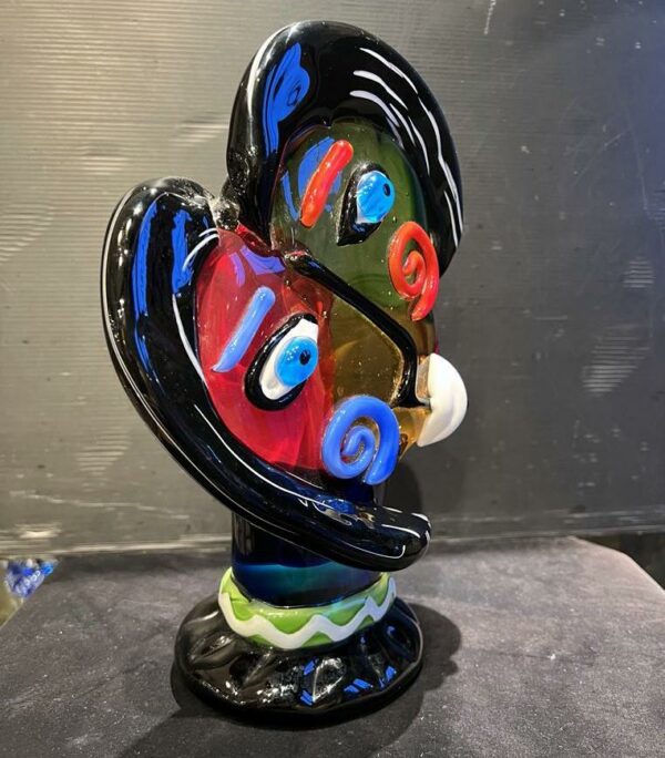 Sculpture “visage” d’après Picasso en verre coloré de Murano – Image 2