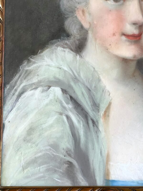 Pastel Portrait d’une jeune femme de qualité Ecole française XVIIIe – Image 3