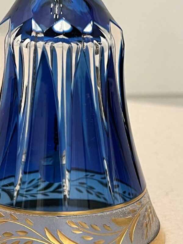 Clochette de table cristal clair doublé bleu de Saint-Louis – Image 6