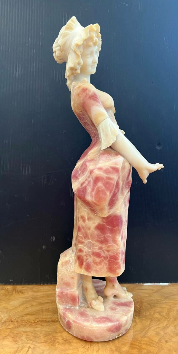 “Jeune femme “ Sculpture en albâtre travail italien vers 1900 – Image 12
