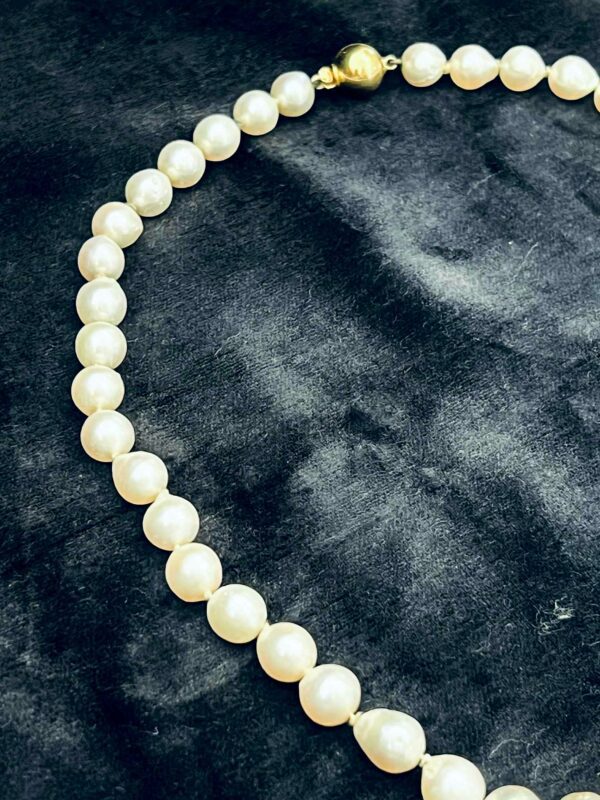 Collier ras de cou, 47 perles baroques - fermoir or 18ct – Image 7