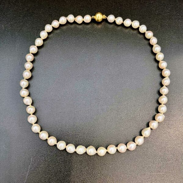 Collier ras de cou, 47 perles baroques - fermoir or 18ct – Image 3