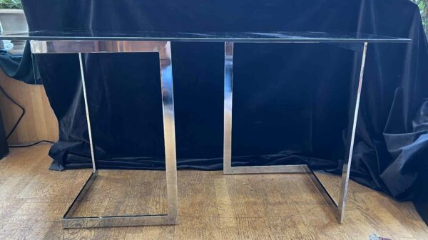 Console - table- bureau modulable, en métal chromé et tablette en verre fumé – Image 5