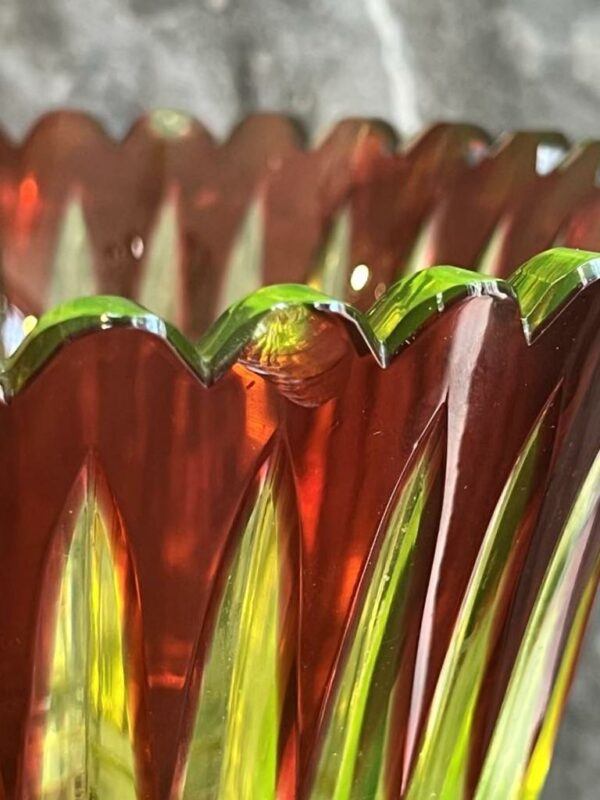 Cristallerie Val Saint Lambert Vase en cristal urane doublé rouge Joseph simon – Image 7