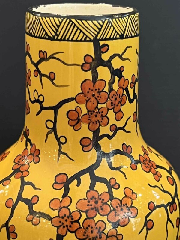 Paul MILET (1870-1950) Sevres- petit vase en faïence fine à décor japonisant – Image 2