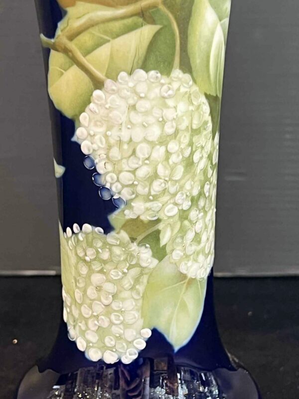 Rosenthal Vase en porcelaine à décor de fleurs  blanches – Image 3