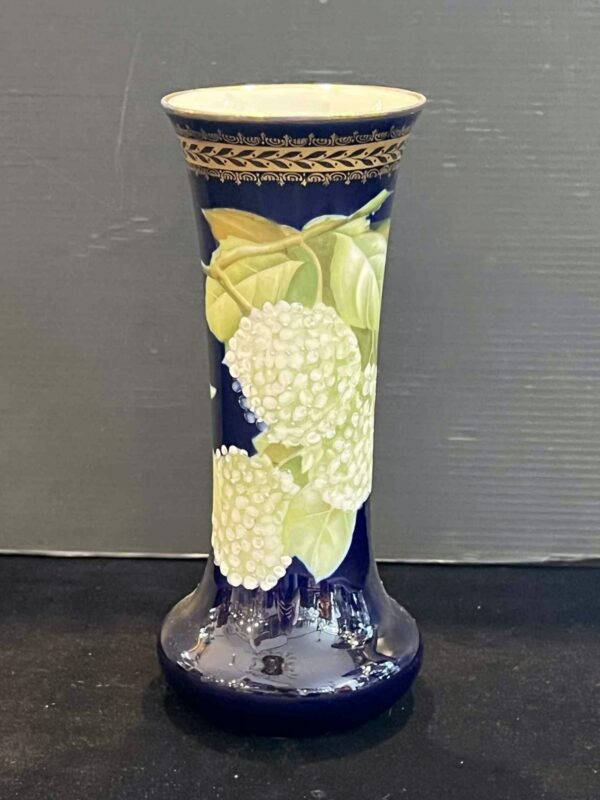 Rosenthal Vase en porcelaine à décor de fleurs  blanches – Image 5