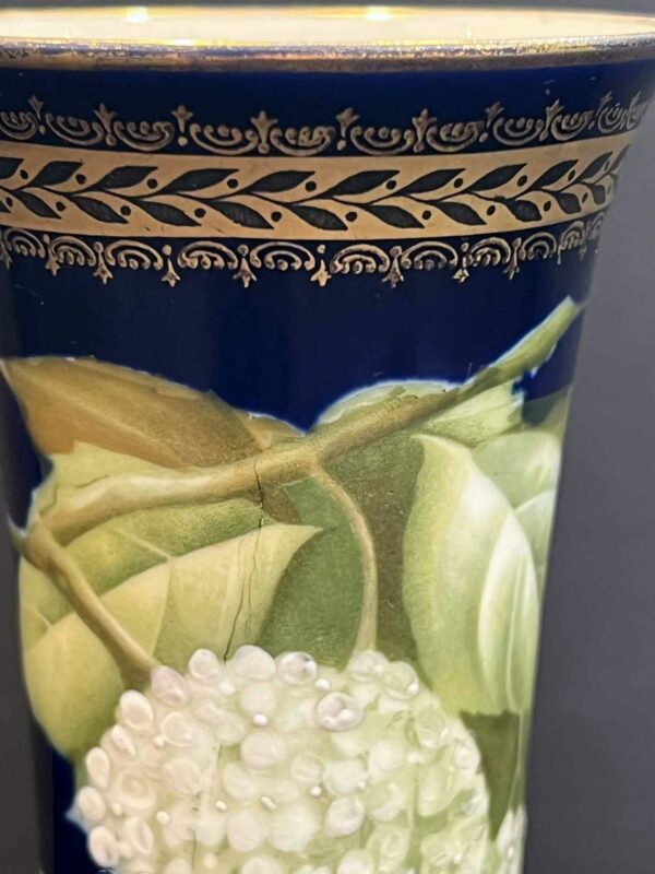 Rosenthal Vase en porcelaine à décor de fleurs  blanches – Image 6