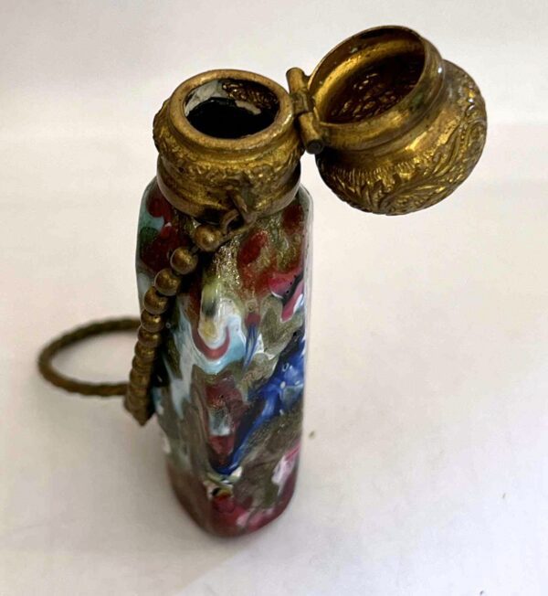 Flacon à parfum ou à sels avec sa chaînette de “châtelaine “ – Image 5