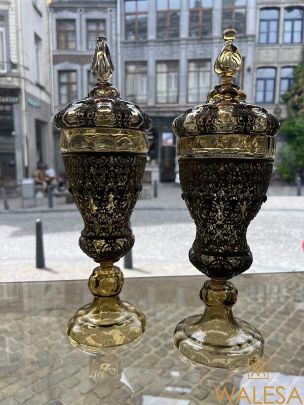 Paire de pokals en verre teinté topaze et monture en filigrane – Image 14