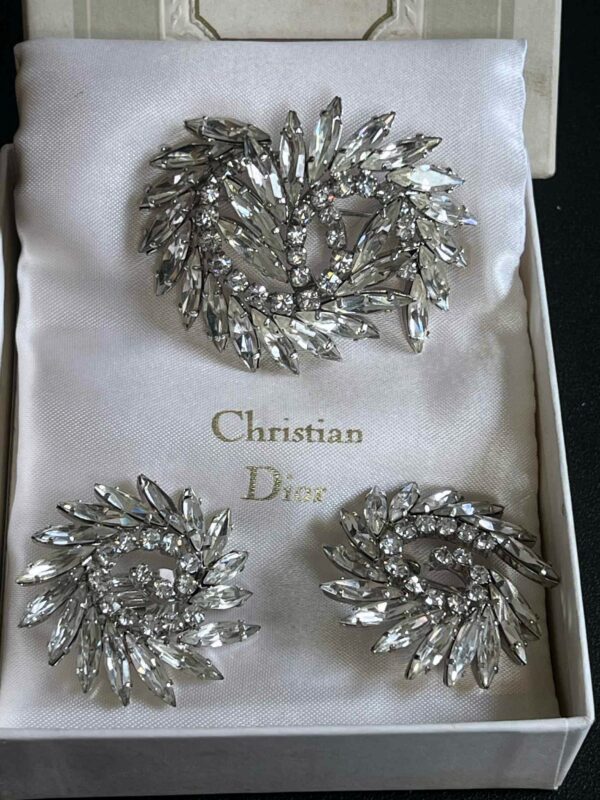 Christian Dior -1968 - parure métal argenté et strass – Image 4