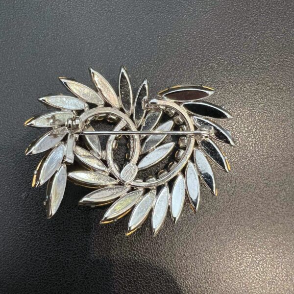 Christian Dior -1968 - parure métal argenté et strass – Image 11
