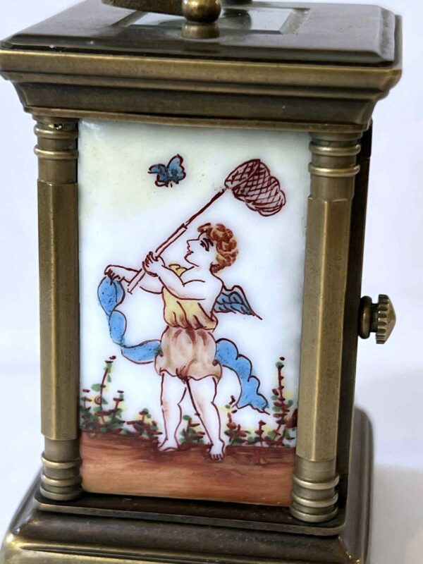 Pendulette de voyage dans son boîtier en laiton – Image 4