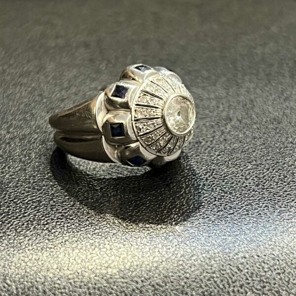 Bague en or blanc 18K sertie d’un diamant