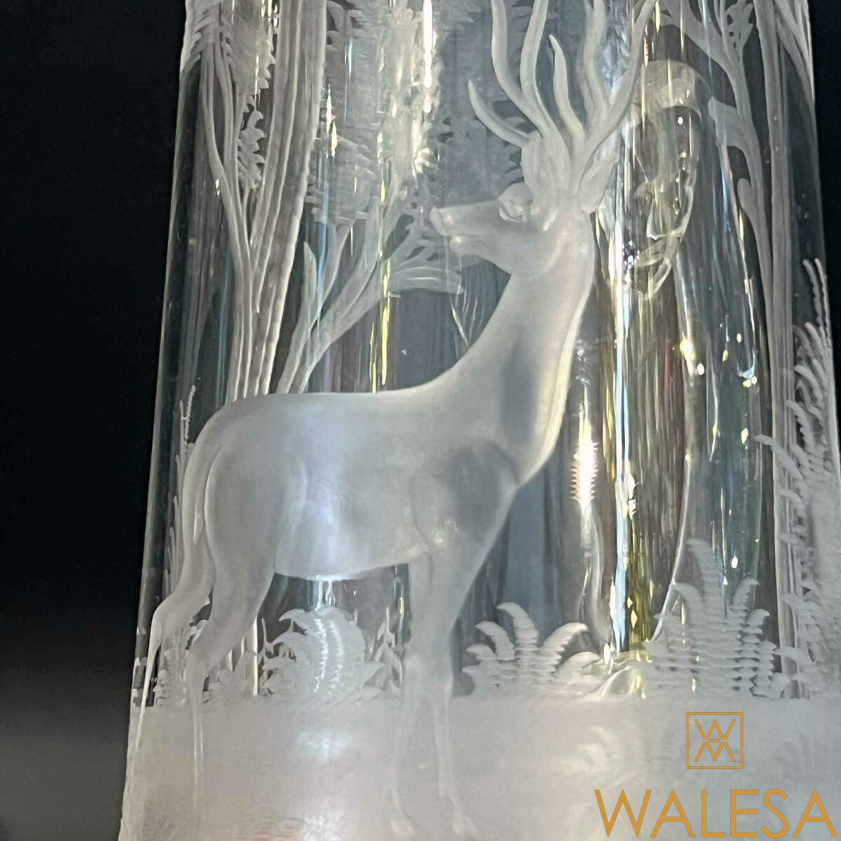 Carafe en cristal de Bohème taillée et gravée – Image 7