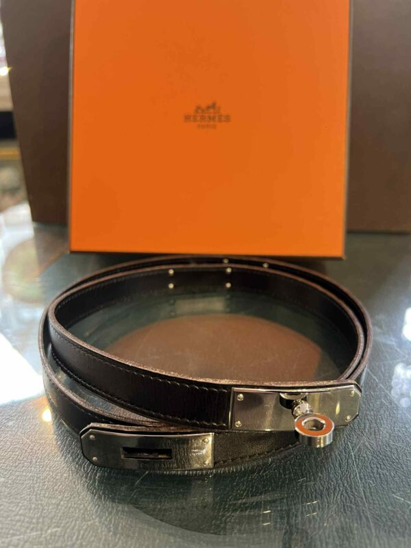 HERMÈS - ceinture modèle « Kelly 18 »