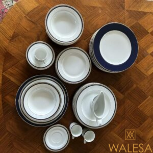 Philippe DESHOULIERES porcelaine de Limoges France - modèle “ATHOS bleu”