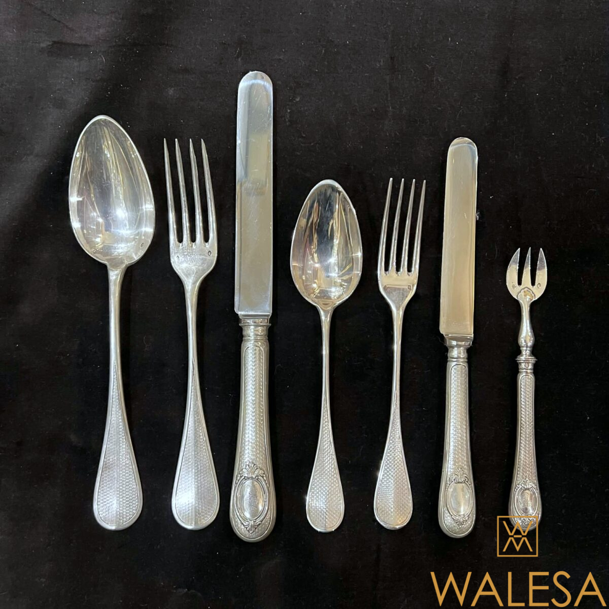 France ménagère de couverts de table en argent massif 84 pièces – Image 3