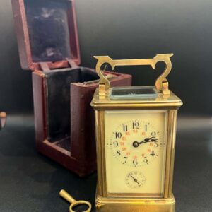 Pendulette de voyage dite pendulette d’officier