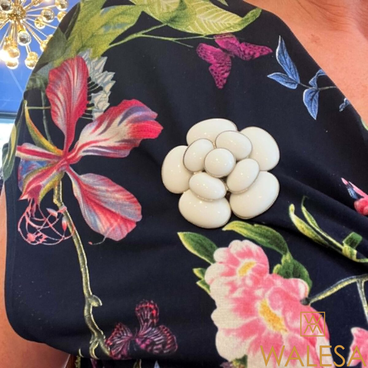 Chanel broche transformable en pendentif – Image 8