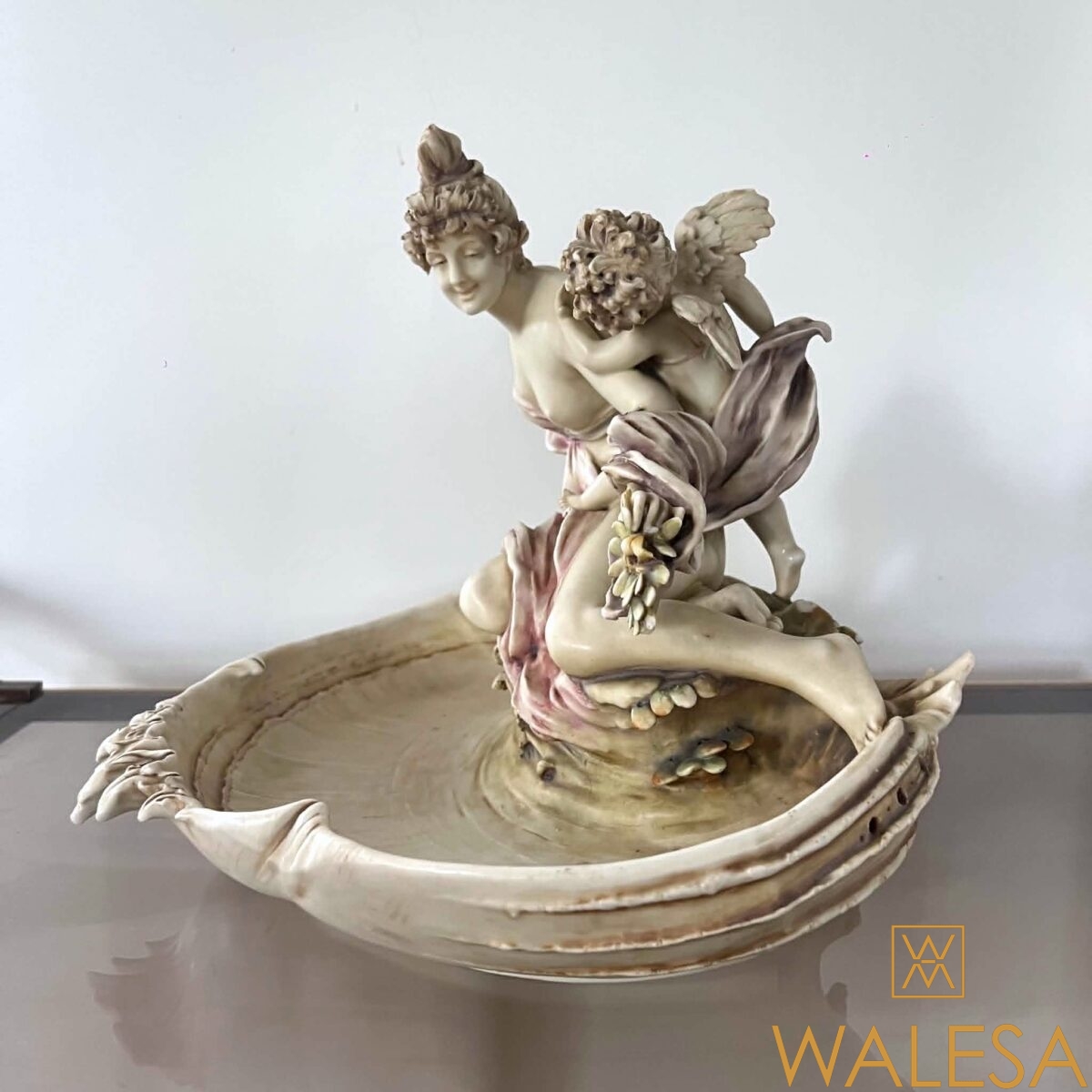 Amphora Austria - Coupe- vide-poches en biscuit de porcelaine polychrome – Image 7