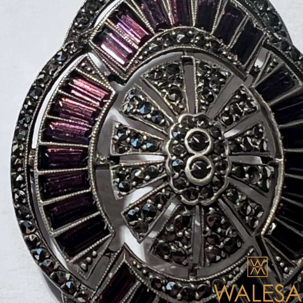 Broche Art-Deco en argent marcassites et barrettes cristal – Image 2