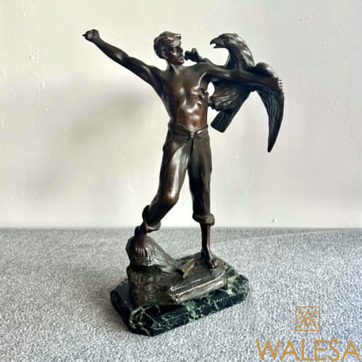 Charles LEMOINE bronze “L’Homme a l’Aigle”