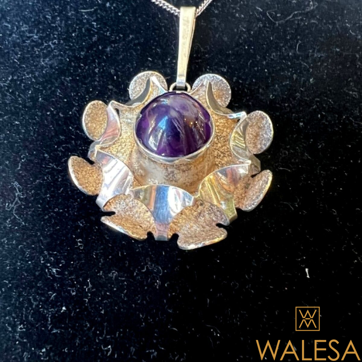 Collier pendentif moderniste ALTON Theresia HVORSLEV – Image 2