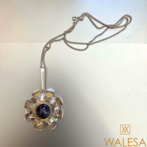 Collier pendentif moderniste ALTON Theresia HVORSLEV
