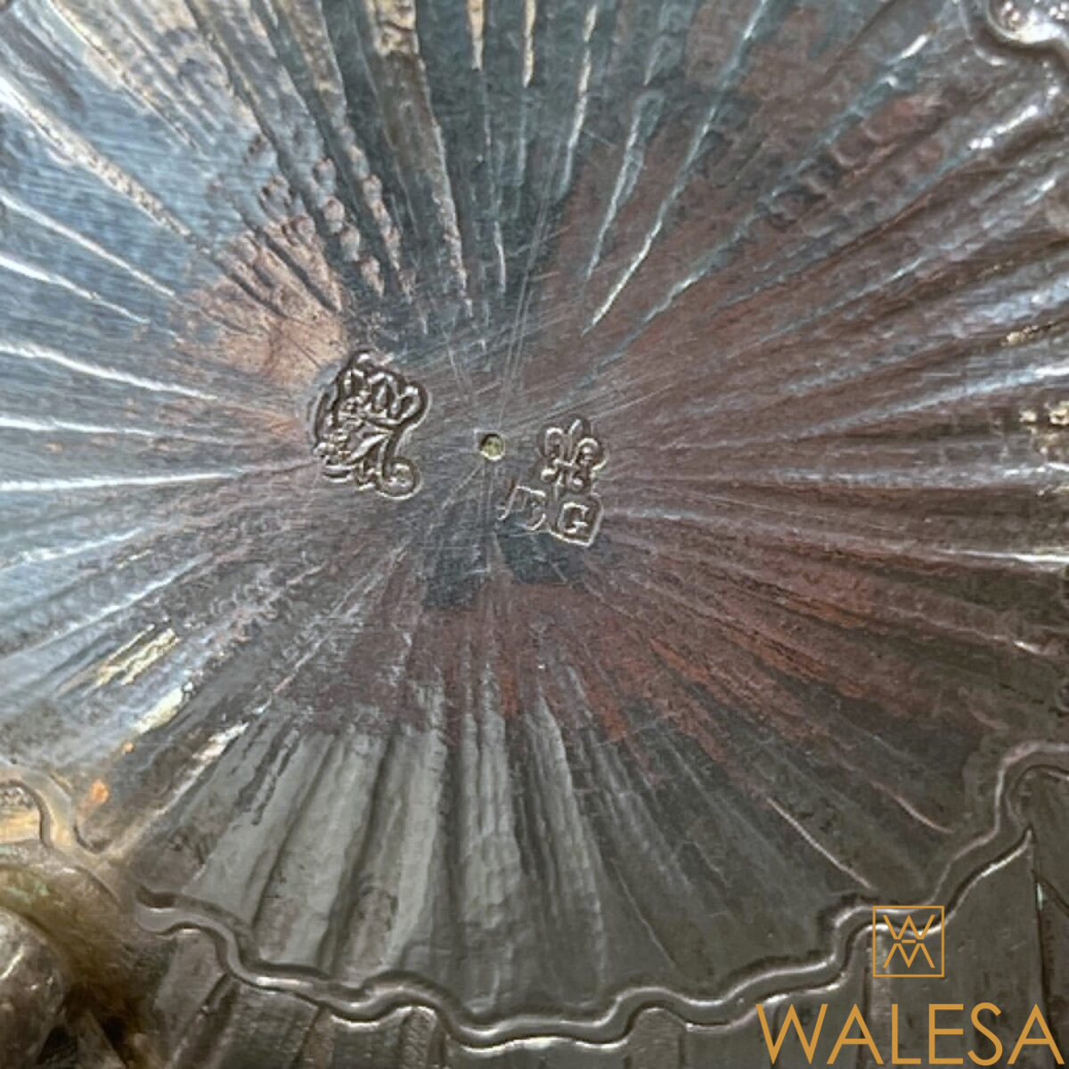 Verseuse en argent massif de style Louis XV rocaille Allemagne XIXe siècle – Image 11