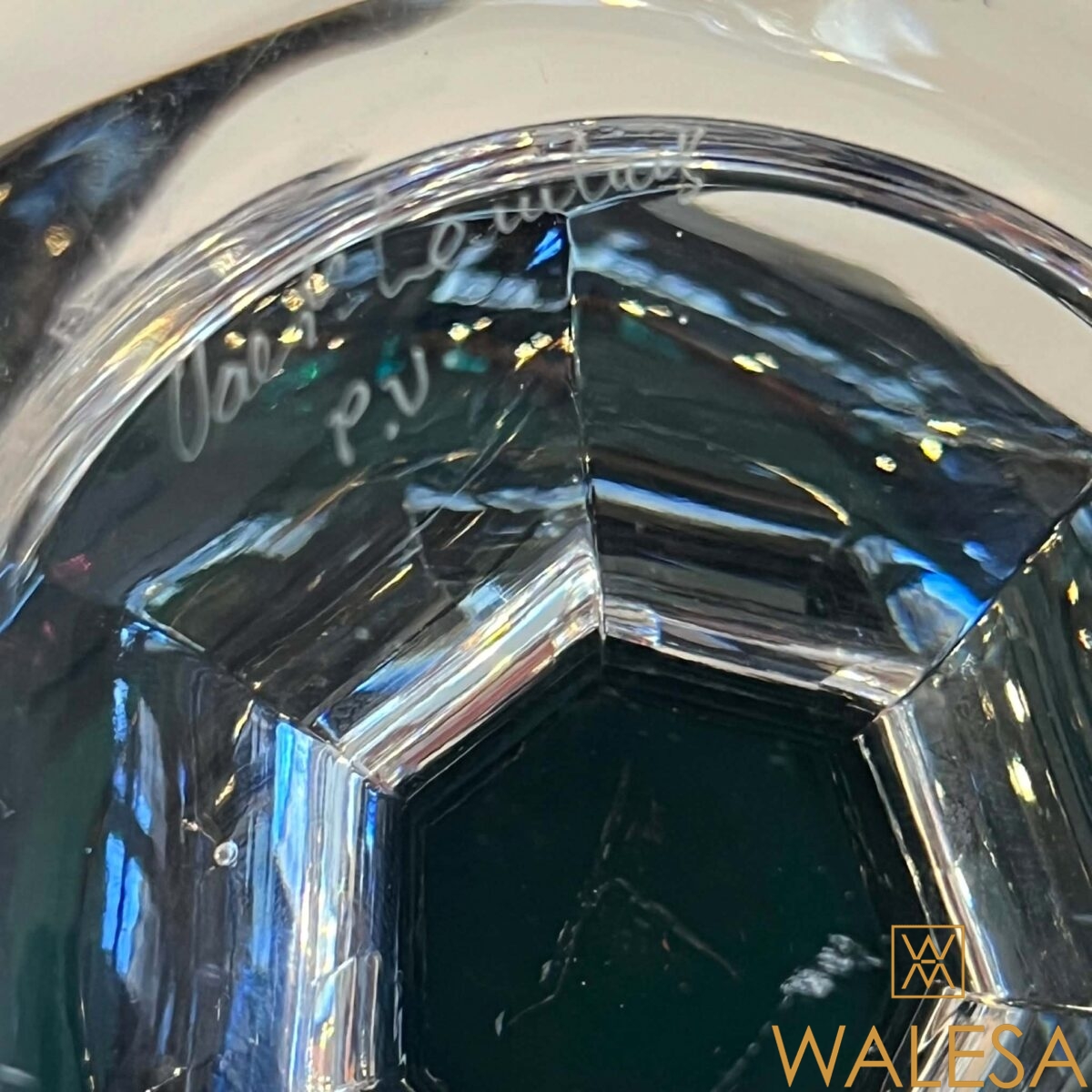 Cristal Val Saint Lambert - vase sur piédouche modèle « Thessalie » – Image 9